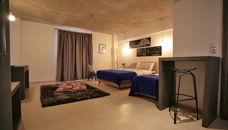 Oniropetra Boutique Hotel